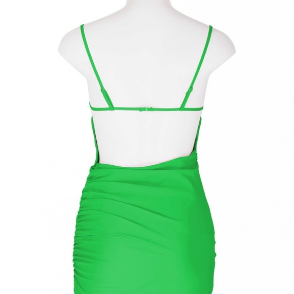 Green mini dress - Picture 4 of 14